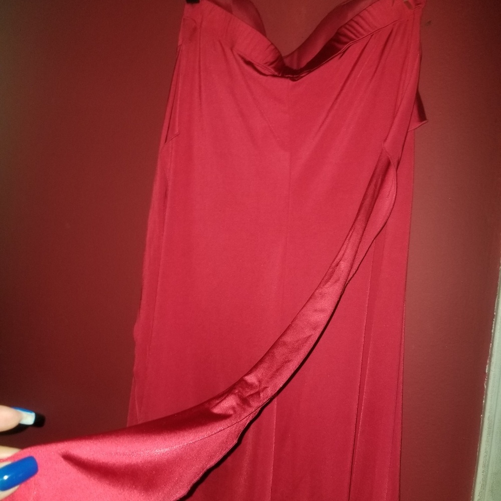 Dress - Picture 3 of 5